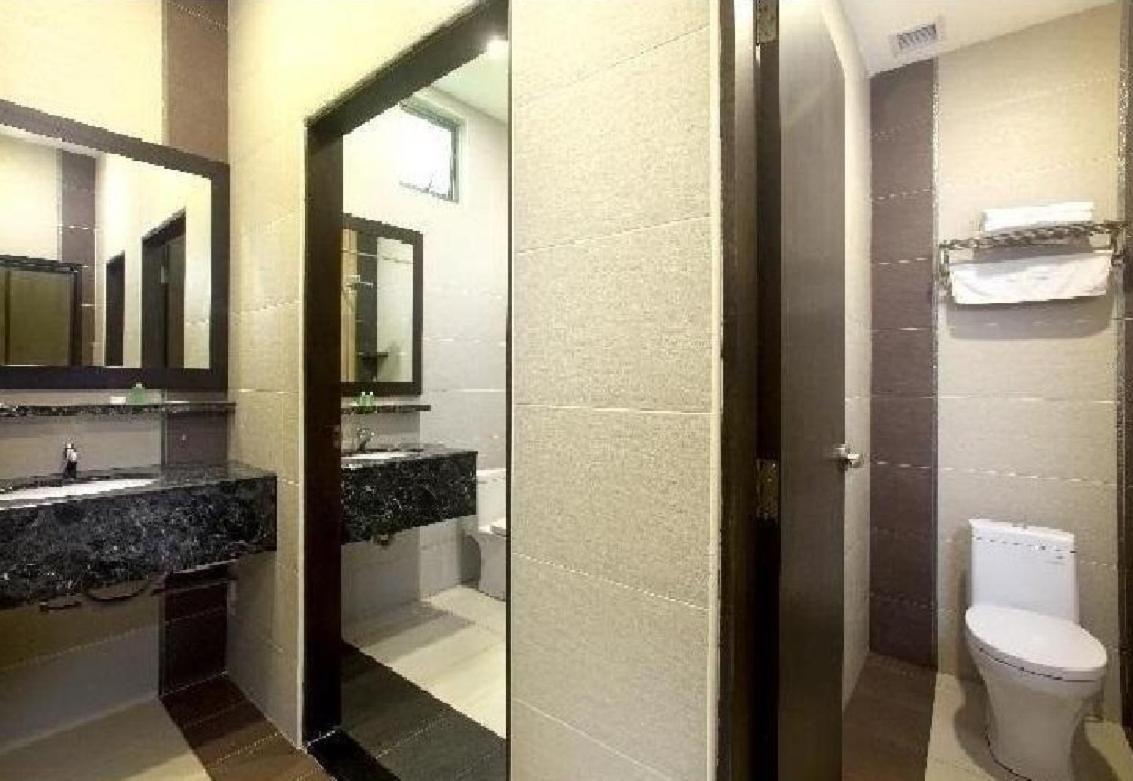 Yangtze Hotel 长江酒店 Johor Bahru Exteriér fotografie